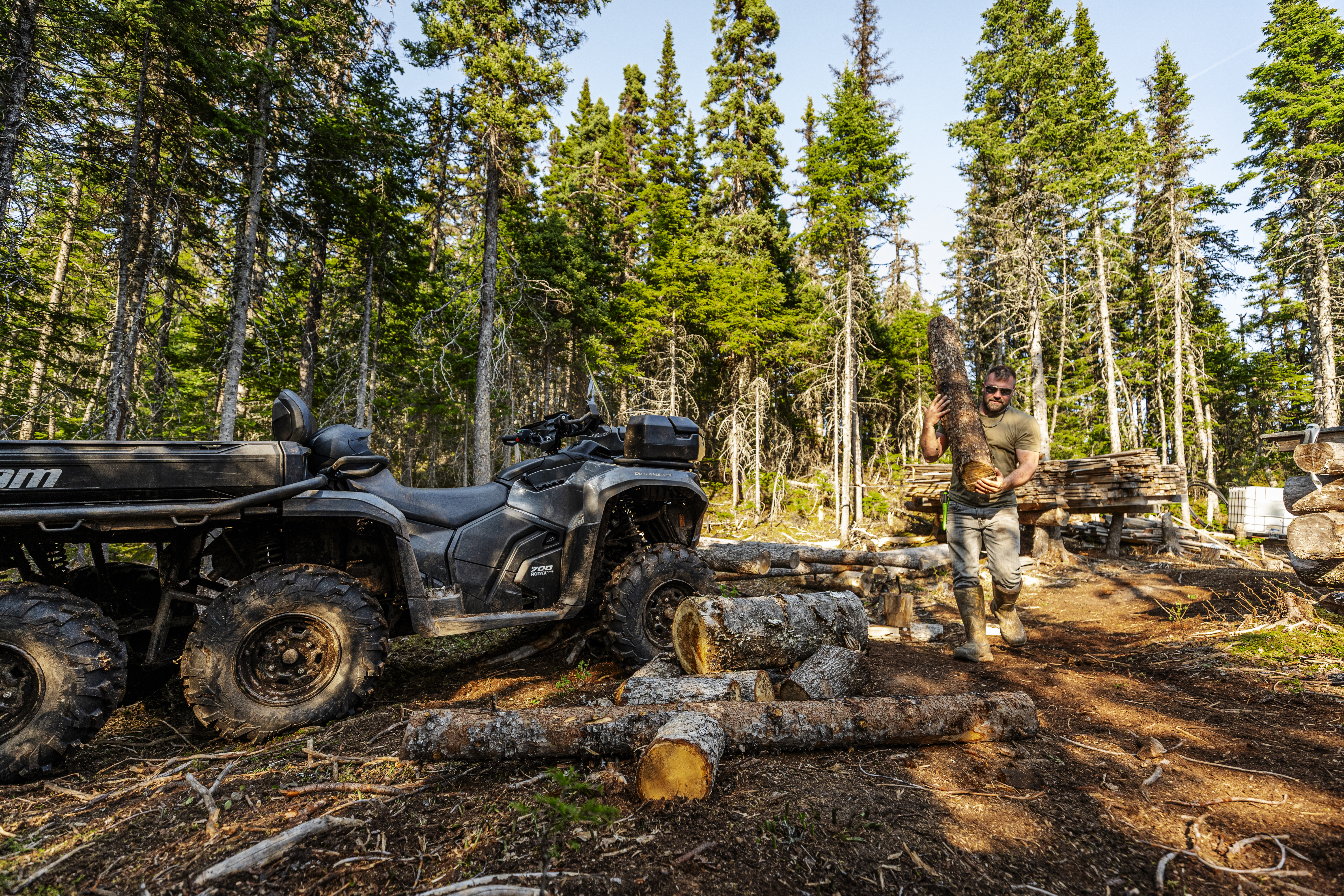 Outlander 6x6 Waldarbeiten